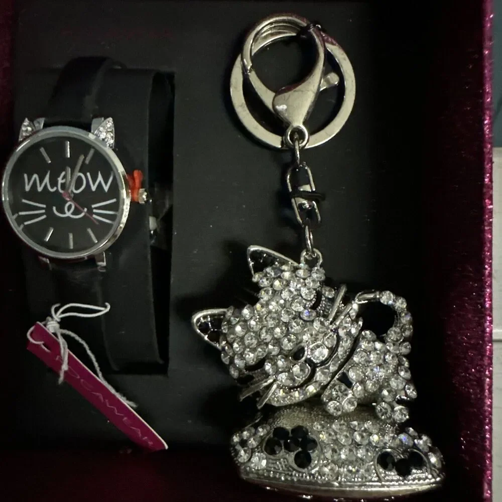 Rocawear Women’s Quartz Analog Watch‎ with Bling Kitty Keychain Gift Set